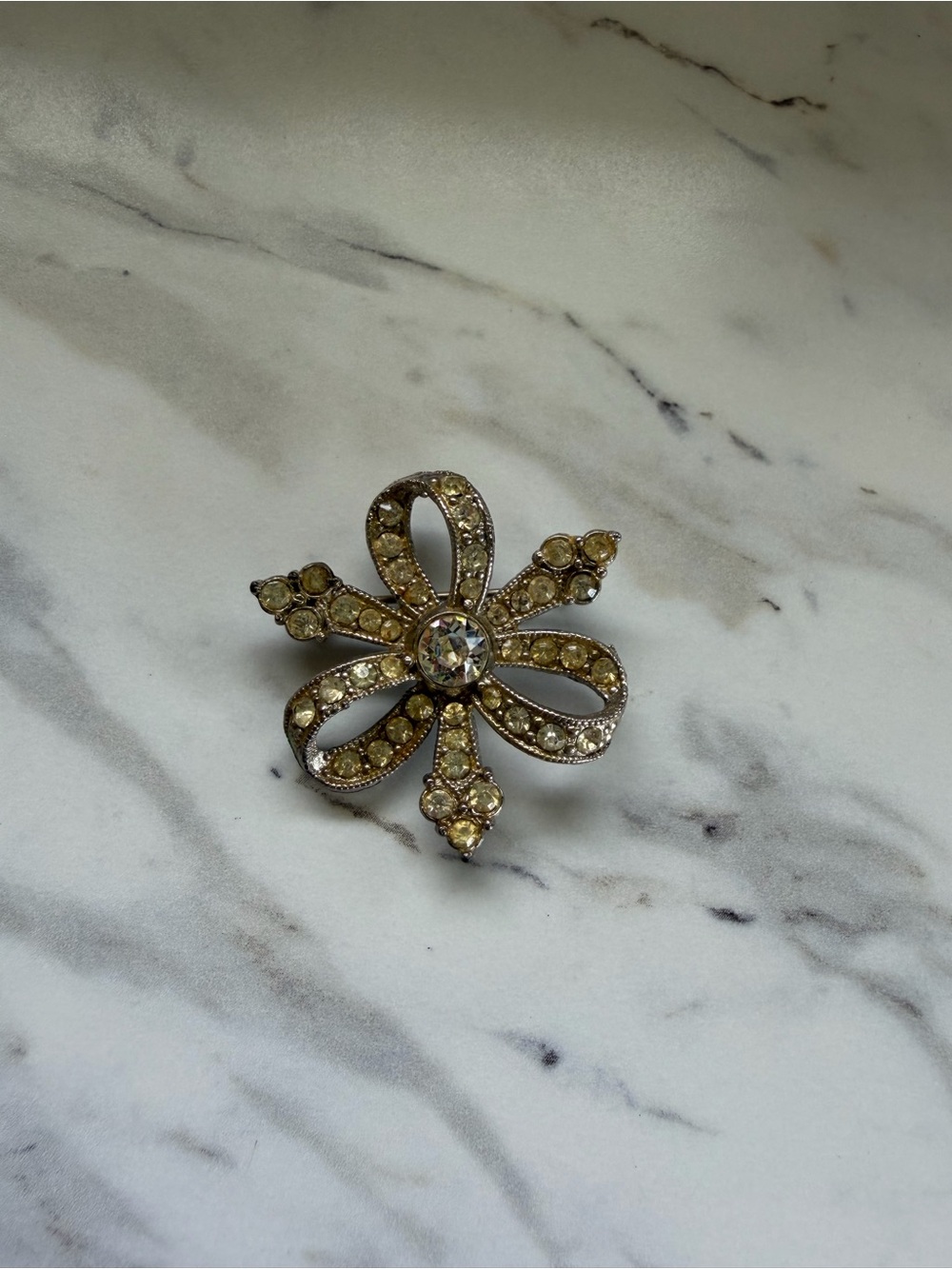 Vintage Large Rhinestone Bow Brooch Pin Champagne Crystal Silver Tone Estate